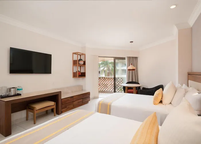 Resort Royal Solaris Cabos