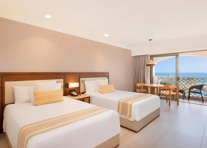 Resort Royal Solaris Cabos