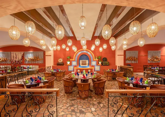 Resort Royal Solaris Cabos